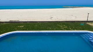 Villa for rent first row of the sea