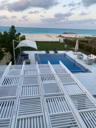 Villa for rent first row sea private pool